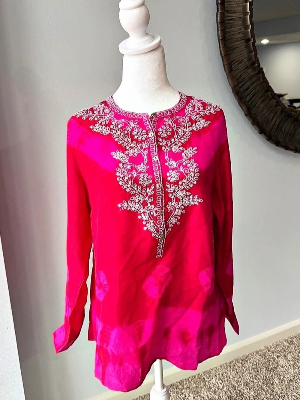 Soft Surroundings 100% Silk Pink Tie Dye Sequin Embroidered Tunic Blouse PM